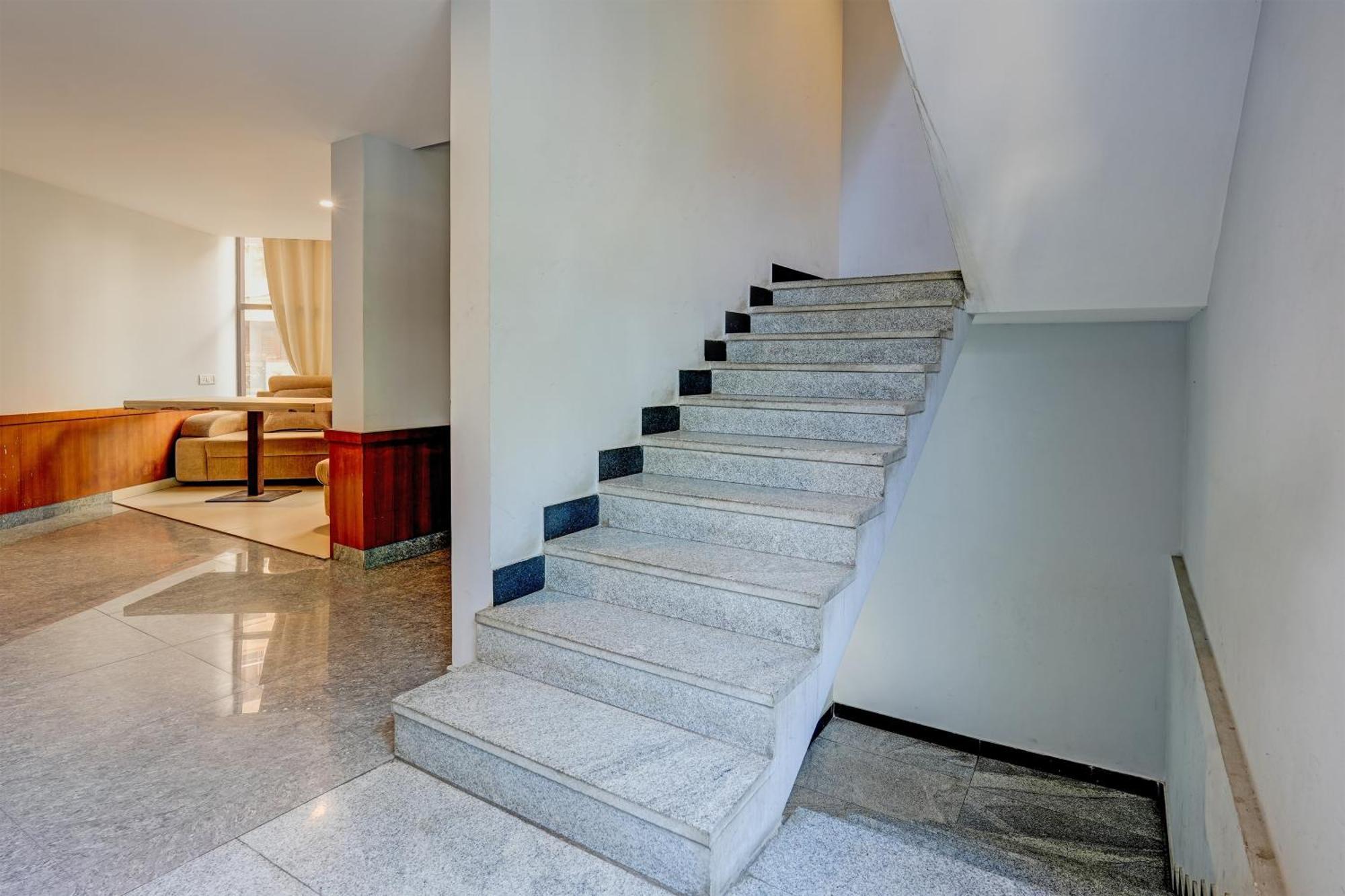 Hotel O V3R Residency Bangalore Eksteriør billede